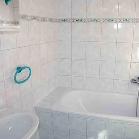 Ferienhaus Zum Rugard Holiday home *